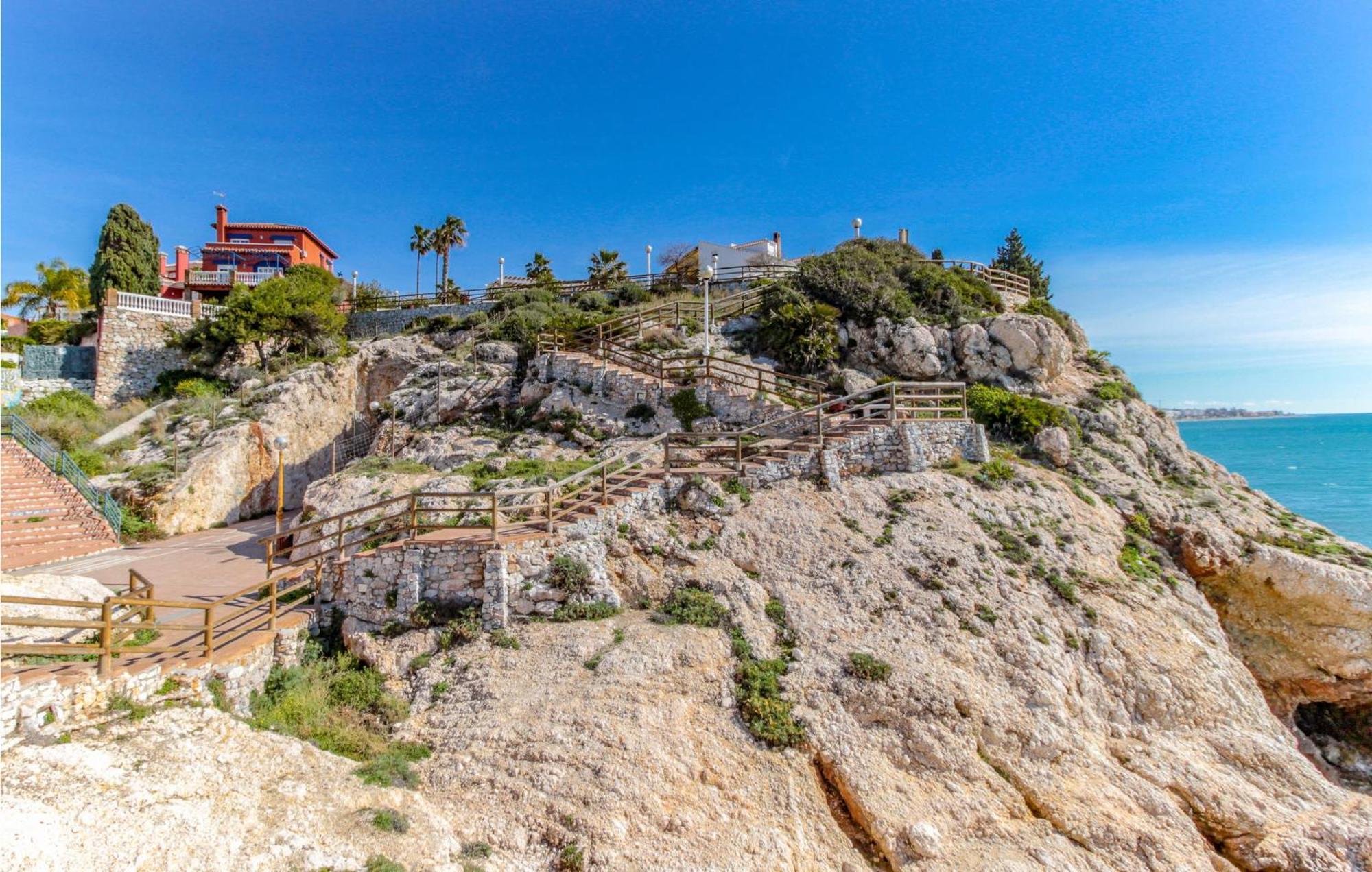 Awesome Home In Cala Del Moral With Kitchen La Cala Del Moral Экстерьер фото